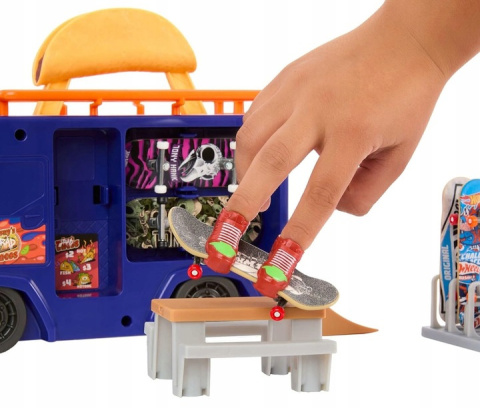 Hot Wheels Zestaw Ciężarówka Deskorolka Skate Park Taco Tricki HMK00 Hot Wheels Zestaw Ciężarówka Deskorolka Skate Park Taco Tricki HMK00