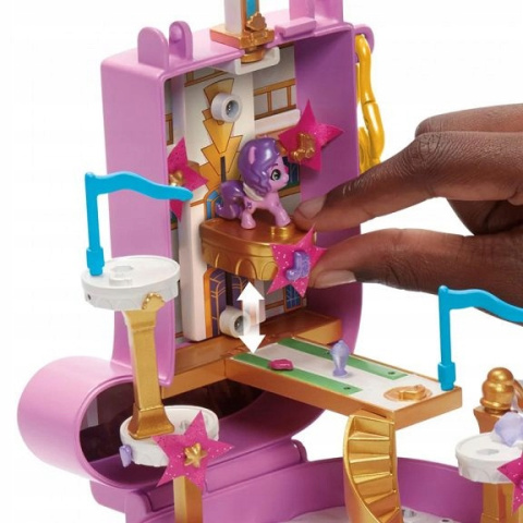 My Little Pony Przenośny Zestaw Walizka Wzgórze Zefiru Princess F5247 My Little Pony Przenośny Zestaw Walizka Wzgórze Zefiru Princess F5247